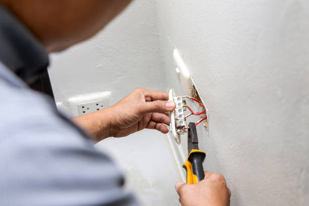 Best Electrical Troubleshooting Services  in Decatur, GA